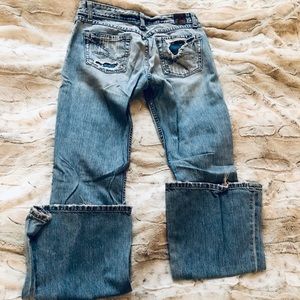 Buckle BKE Low Rise Wide Leg Jeans